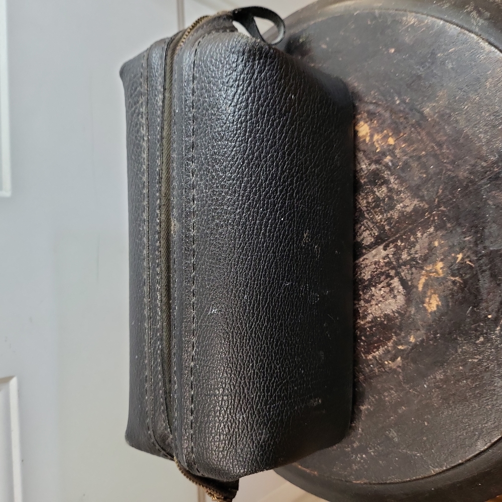Tex Tan Split Cowhide Travel Toiletry Shaving Kit Zippered Vintage - Picture 3 of 10